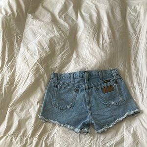 Wrangler Blue Jean Shorts Distressed Frayed Hem